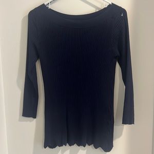 Long sleeve ribbed shirt